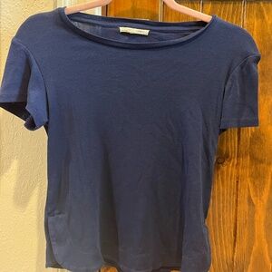 Short sleeved top